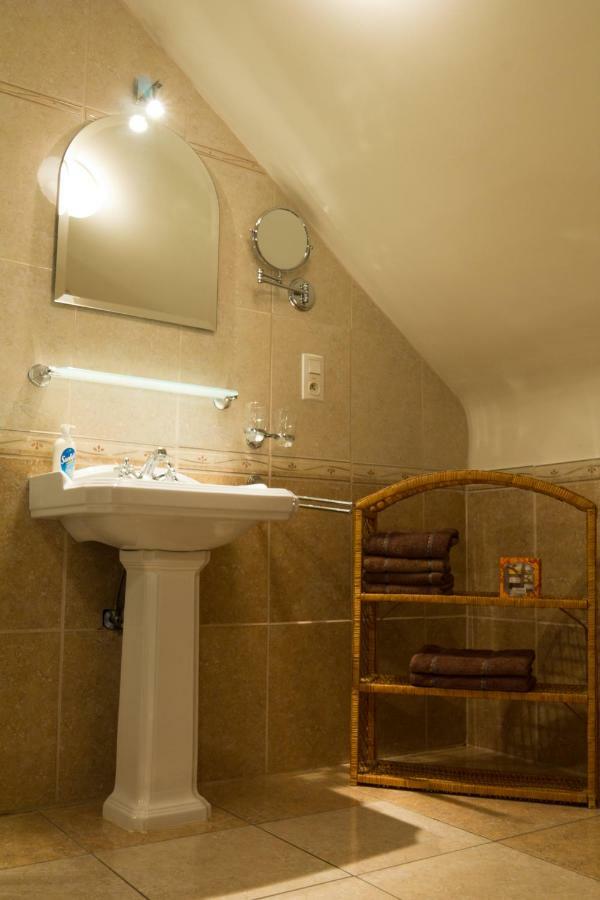 'T Gillebroek Villa Borgloon Ngoại thất bức ảnh